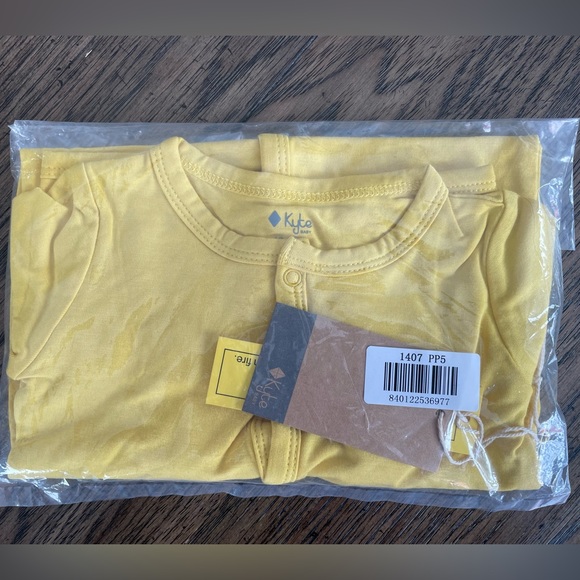 Kyte BABY - Romper in Pineapple - size 18-24 month - Picture 1 of 2